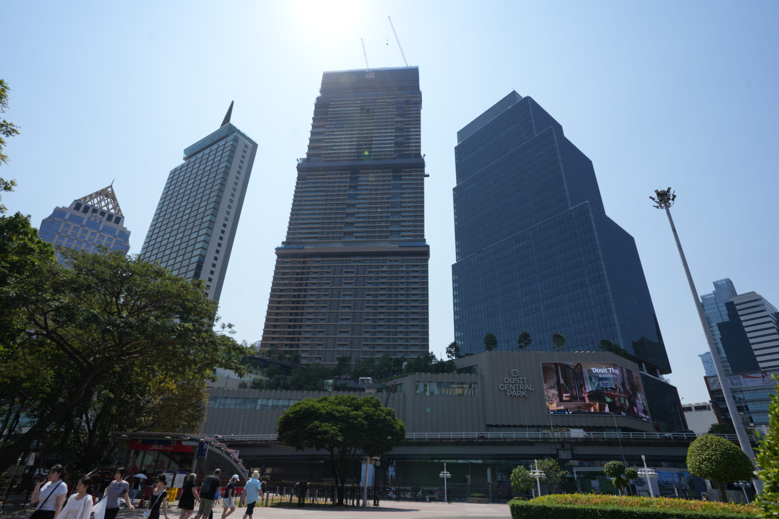 Dusit Central Park Hotel